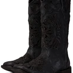 Roper Belle II | Boots